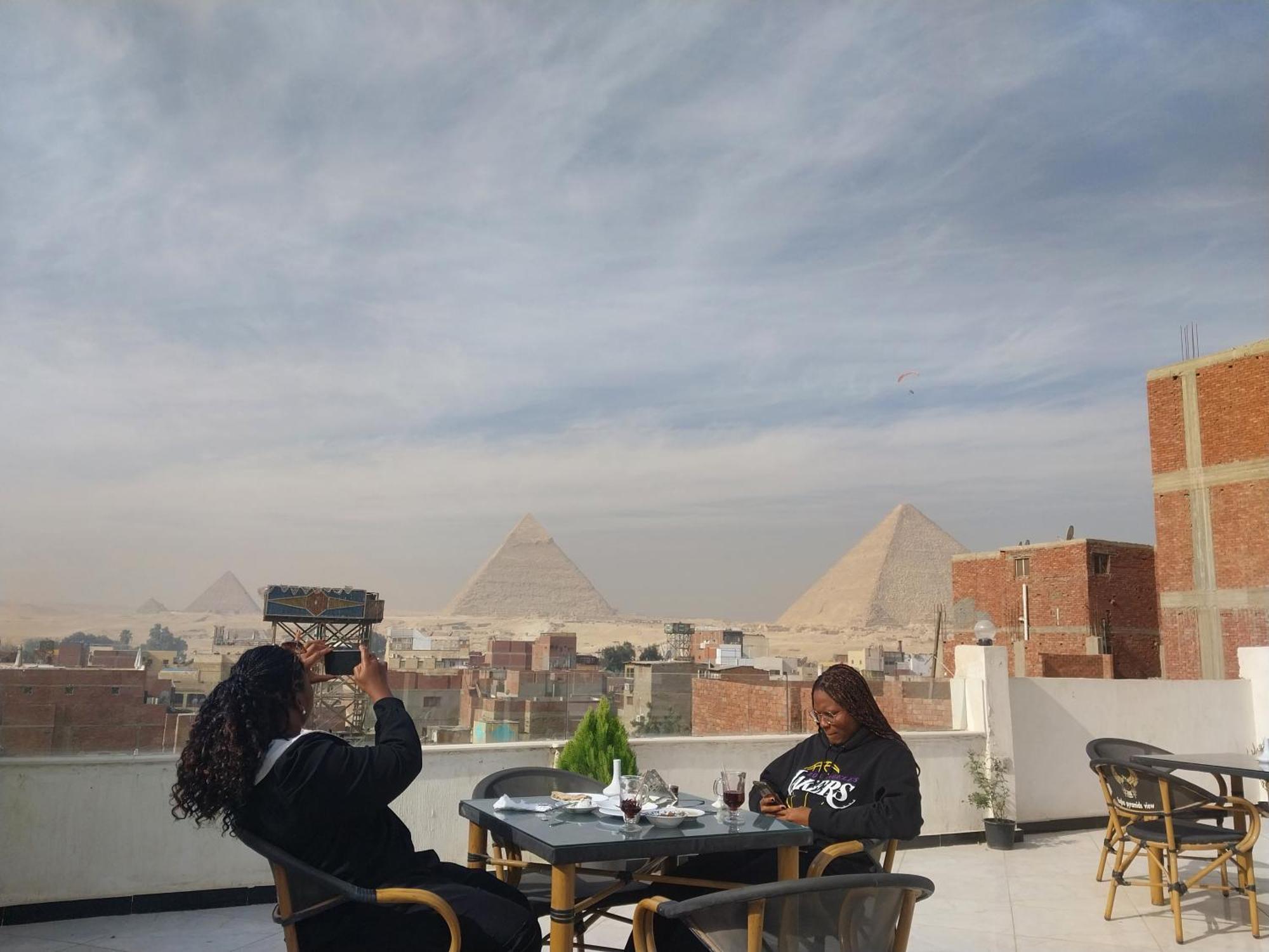 Hotel Eagles Pyramids View Kafret el-Gabal Esterno foto