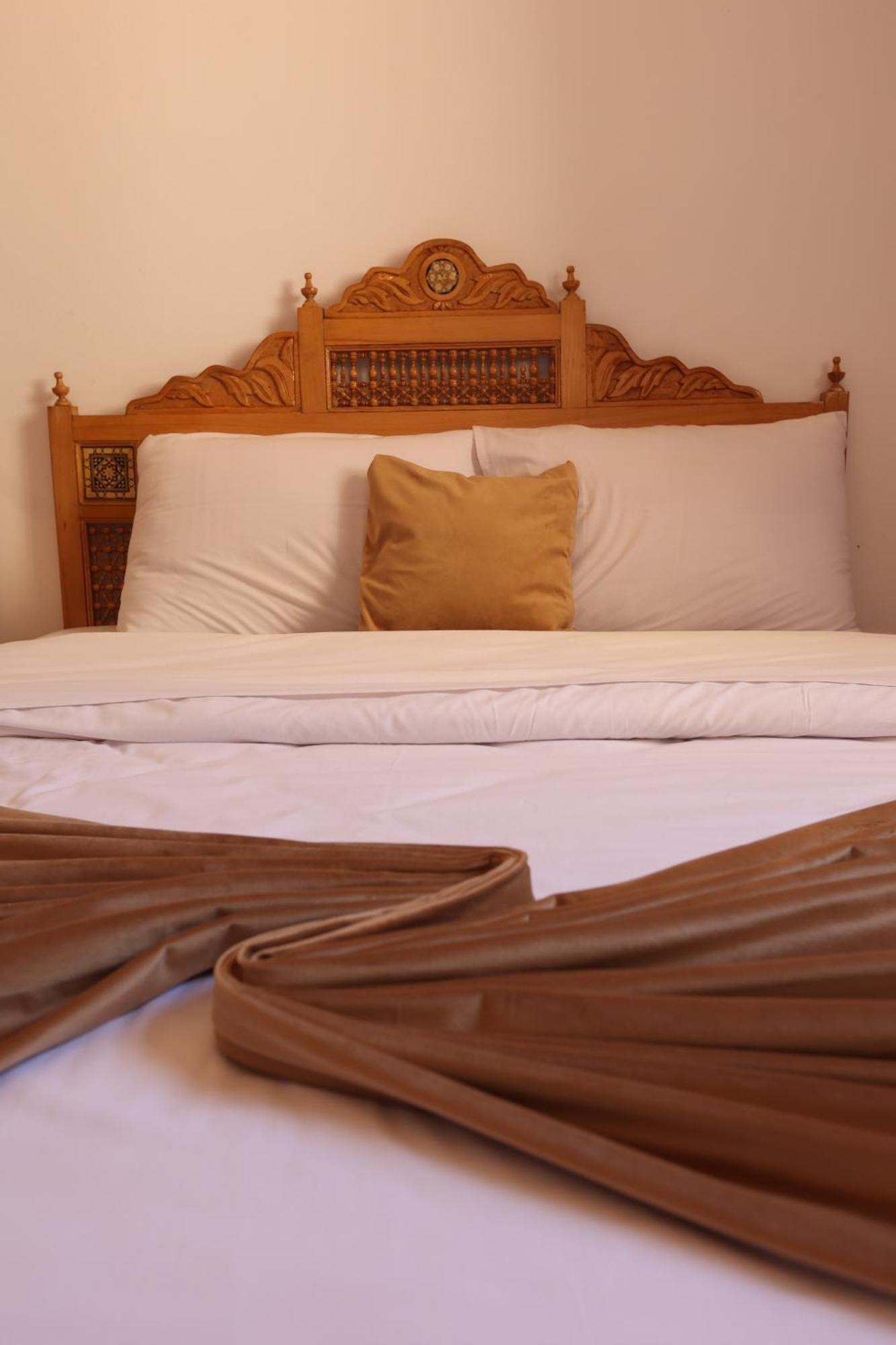 Hotel Eagles Pyramids View Kafret el-Gabal Esterno foto